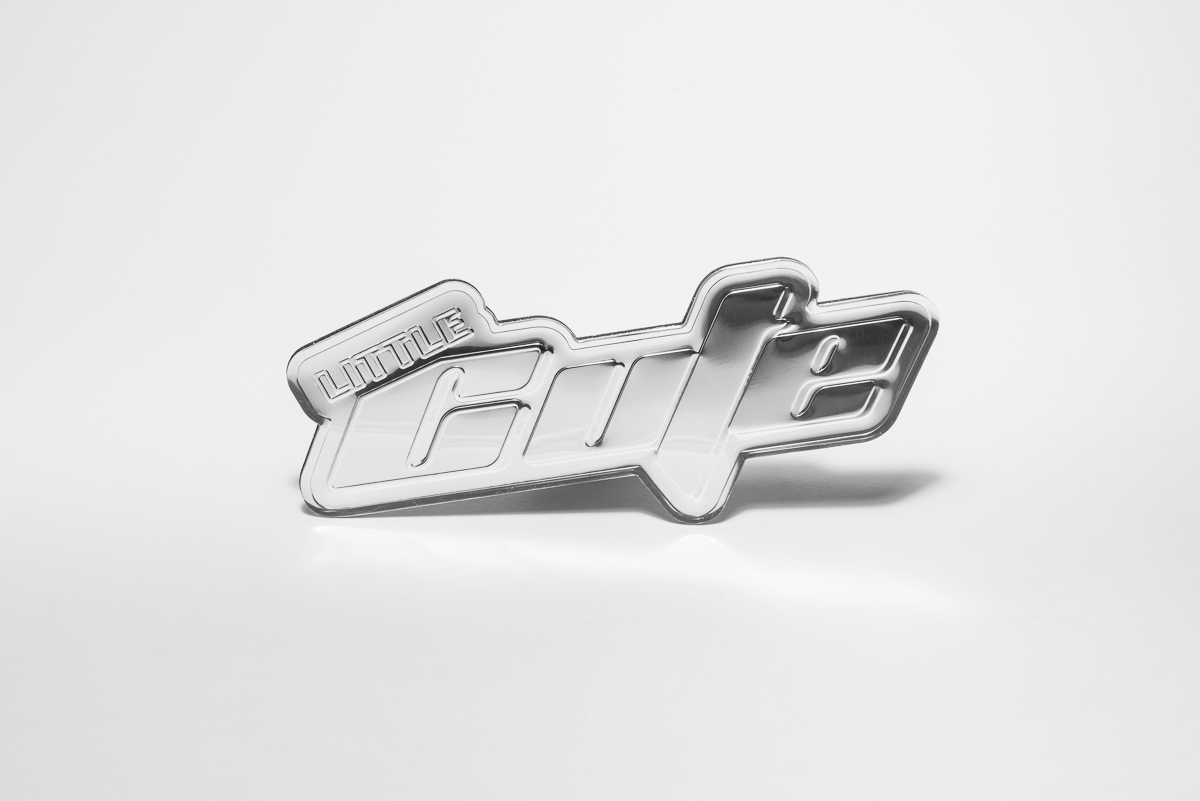 Mirror-Polished Aluminium Chrome Emblem 02